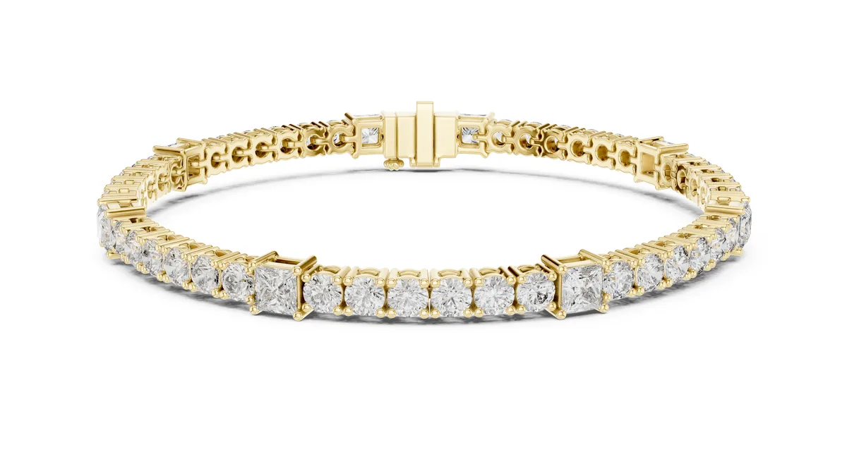 Princess Cut Tennis Bracelet Lab Grown Diamond in yellow gold